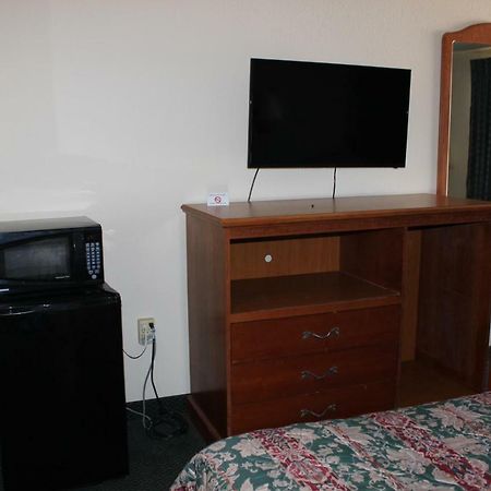 Nationwide 9 Inn Wynne Buitenkant foto